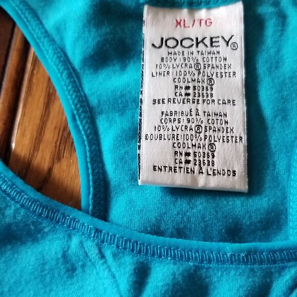 Women's athletic wear - Picture 2 of 5